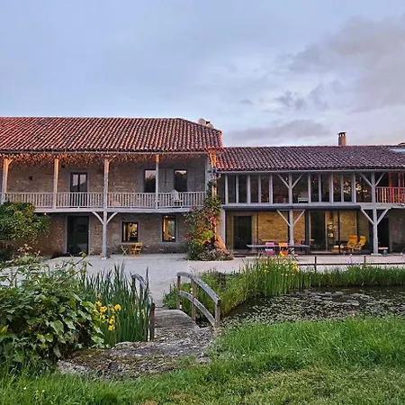 Les Couleurs Du Cagire 3* Estadens