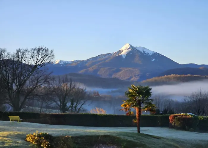 Les Couleurs Du Cagire Bed & Breakfast Estadens